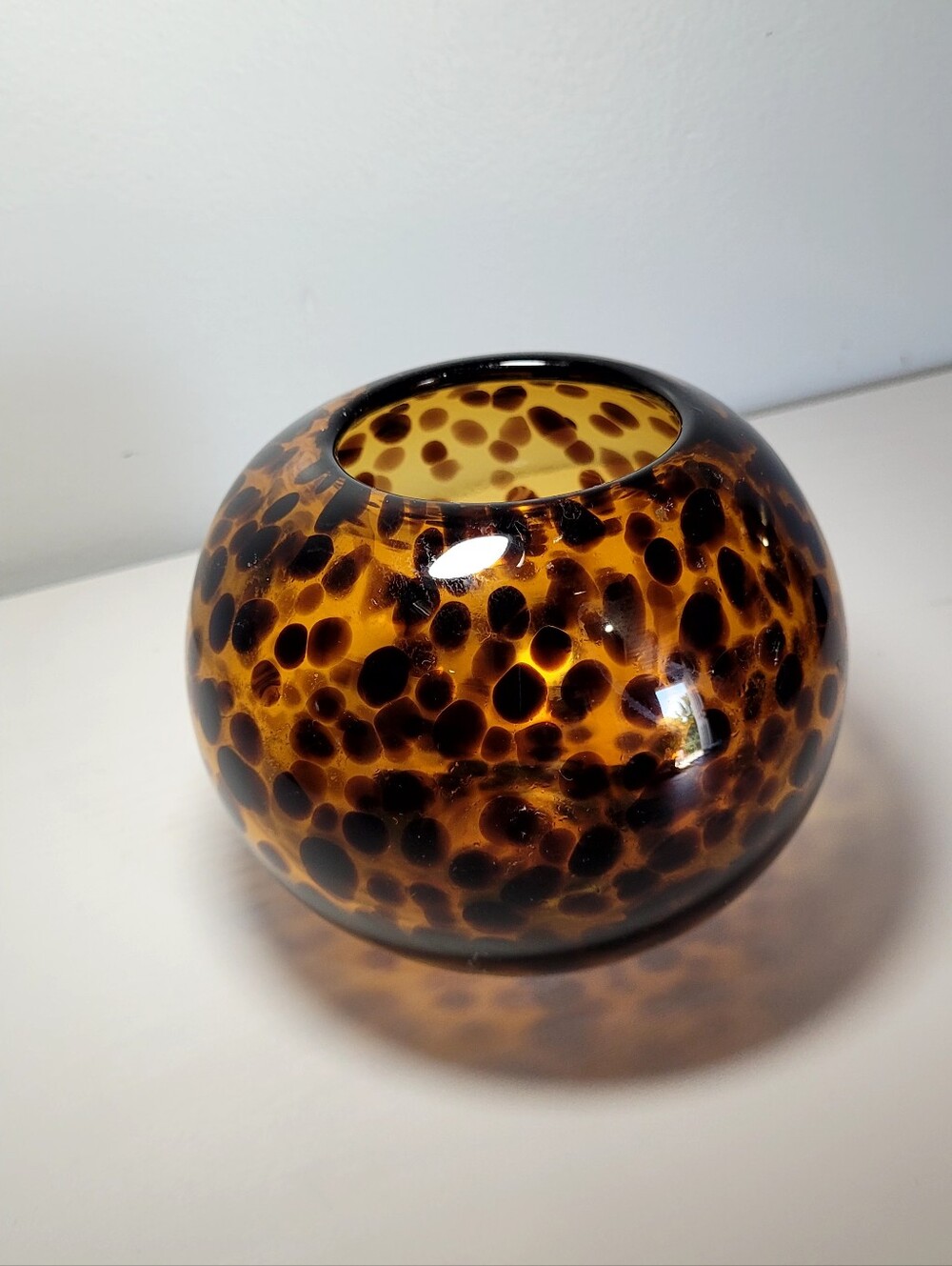 Handblown Tortoise Shell Brown Glass Vase - Picture 2 of 3